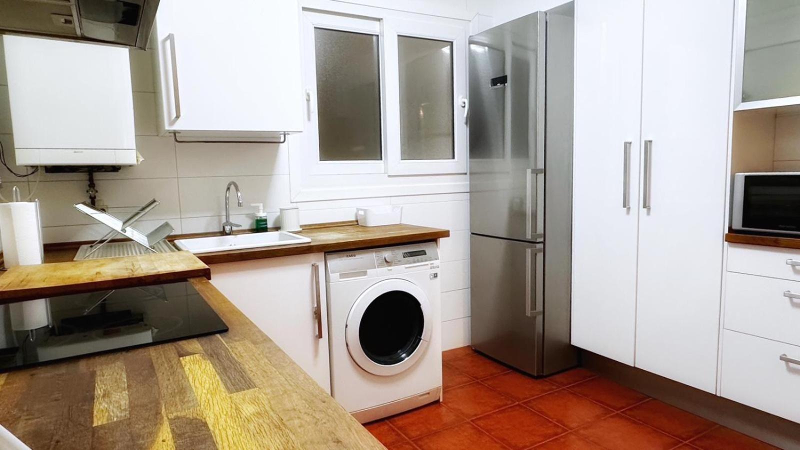 Vivienda Turistica Ciudad Jardin Con Tranquilidad Y Wifi Apartment Bilbao Luaran gambar